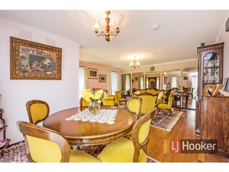 22 Ponto Court, Endeavour Hills VIC 3802