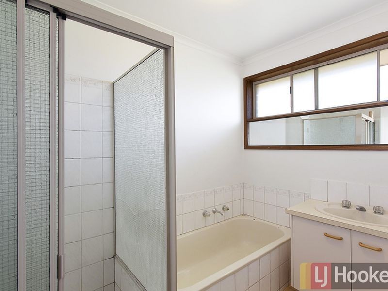 33 Arcadia Avenue, Hallam VIC 3803