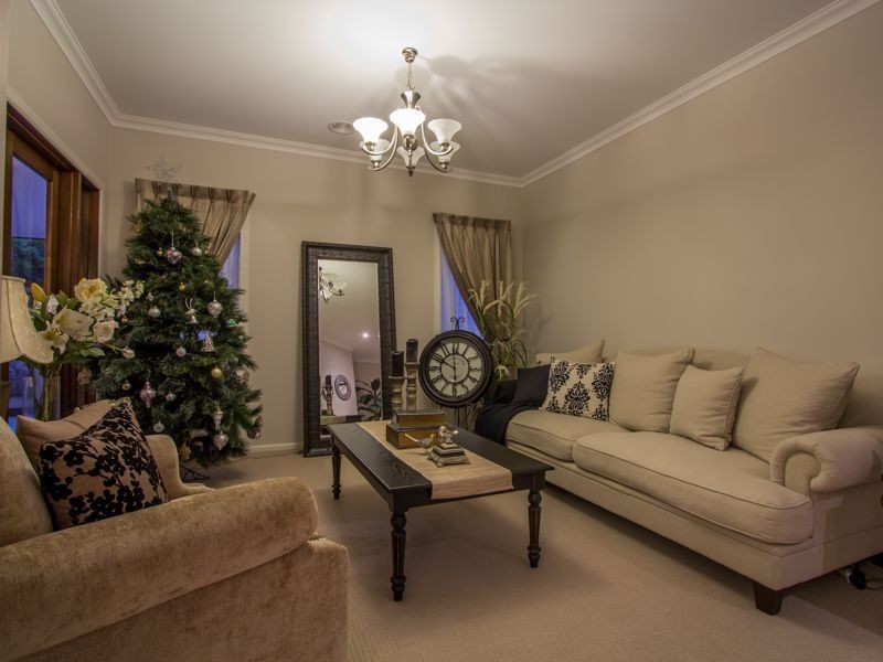 28 Skipperstone Glen, Narre Warren South VIC 3805