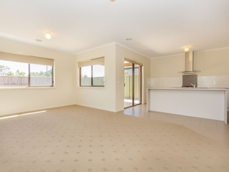 43 Moore Mews, Pakenham VIC 3810