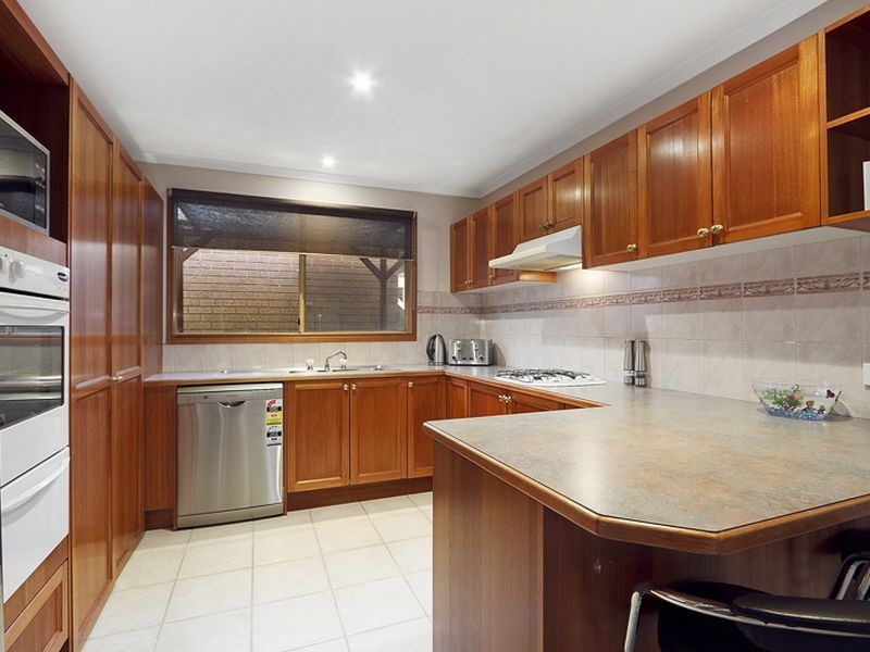 20 Kevin Close, Beaconsfield VIC 3807
