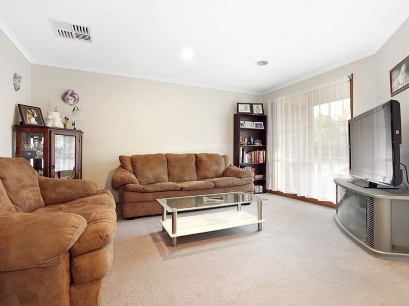 20 Kevin Close, Beaconsfield VIC 3807