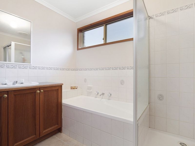 20 Kevin Close, Beaconsfield VIC 3807