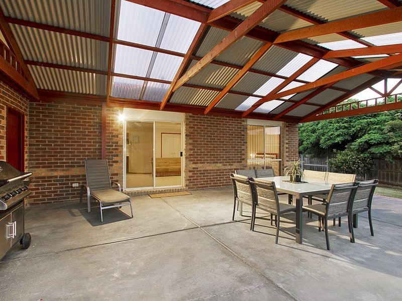 20 Kevin Close, Beaconsfield VIC 3807