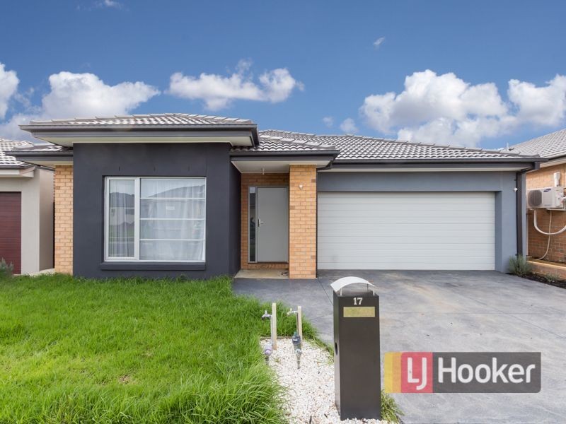 17 Hanoverian Street, Clyde North VIC 3978
