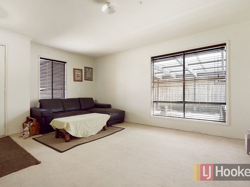 8 Linmac Court, Hampton Park VIC 3976