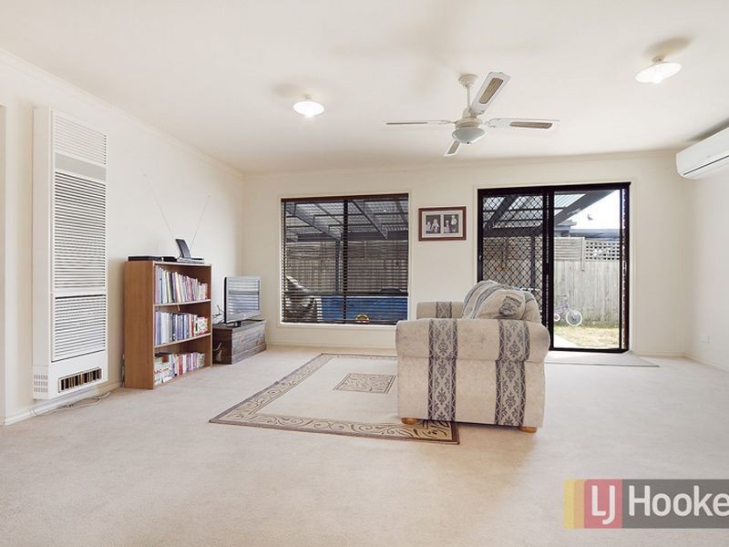 8 Linmac Court, Hampton Park VIC 3976