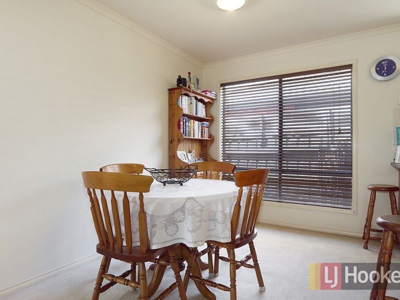 8 Linmac Court, Hampton Park VIC 3976