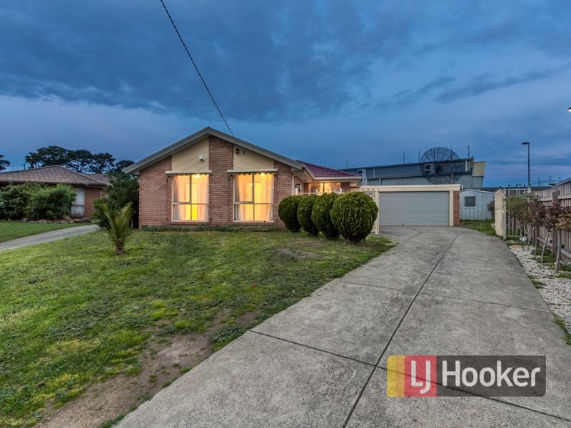10 Medinah Rise, Hampton Park VIC 3976