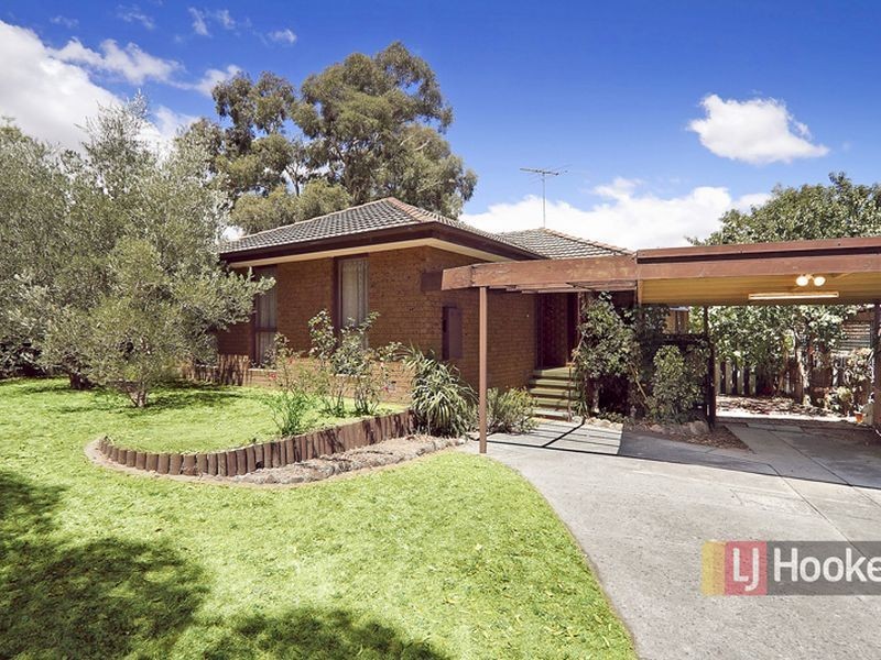 4 Cotham Square, Hampton Park VIC 3976