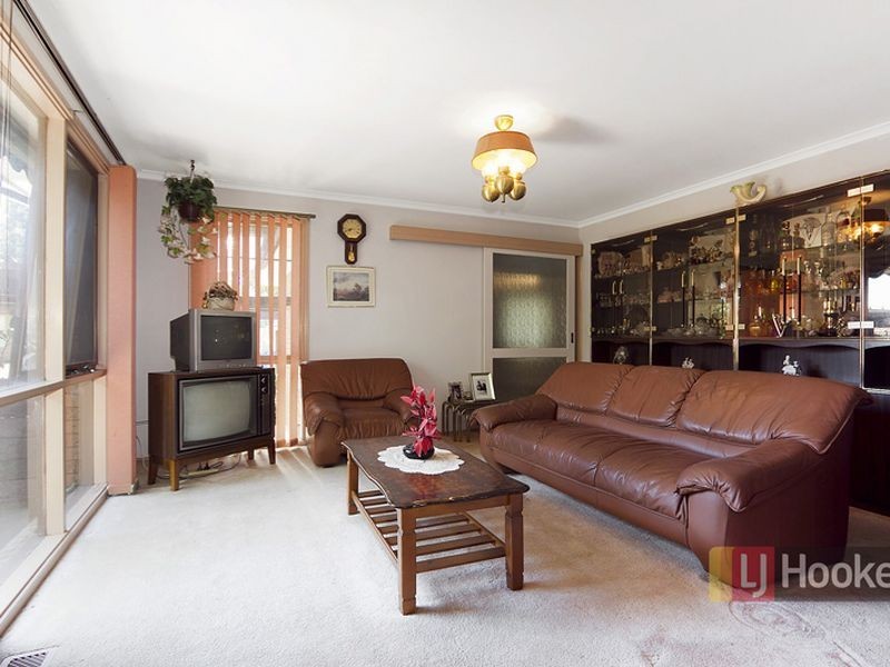 4 Cotham Square, Hampton Park VIC 3976