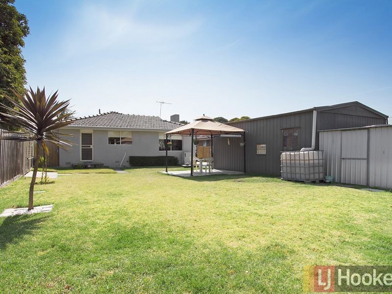 10 Lorna Street, Cranbourne VIC 3977