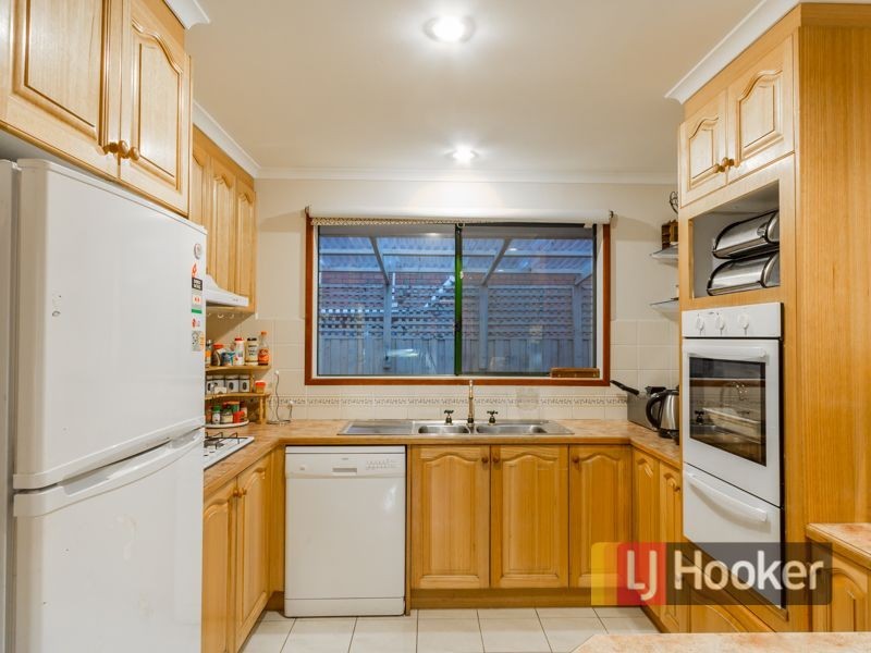 5 Ainsleigh Court, Narre Warren VIC 3805