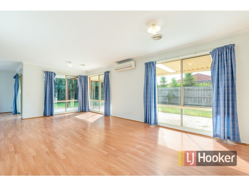 48 Cato Parkway, Lynbrook VIC 3975