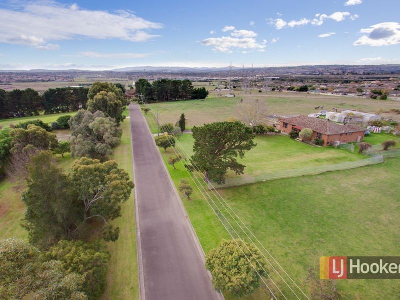 8 Wethersdane Drive, Hampton Park VIC 3976