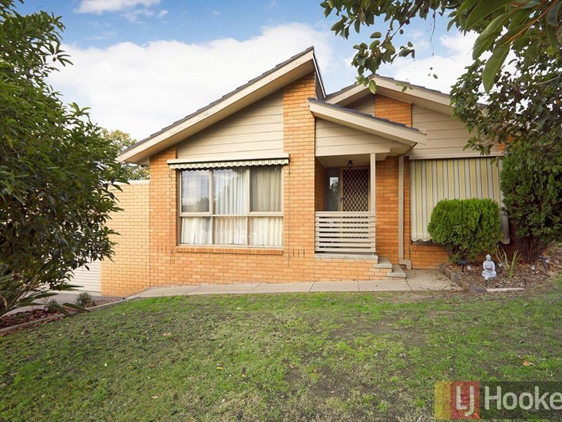 4 Darling Court, Hampton Park VIC 3976