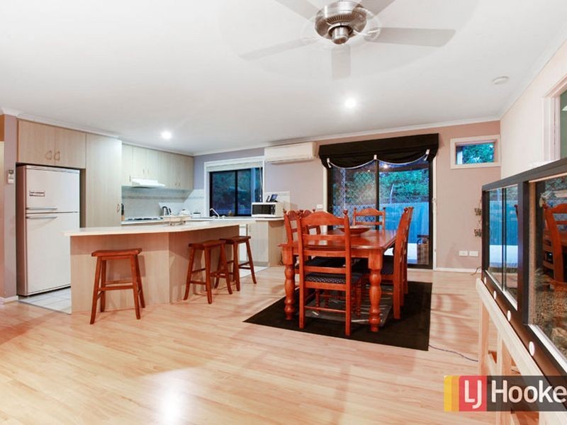 17 Eclipse Court, Hampton Park VIC 3976