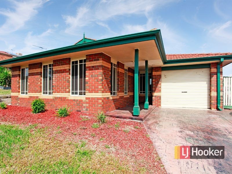 38 Cumberland Chase, Hampton Park VIC 3976