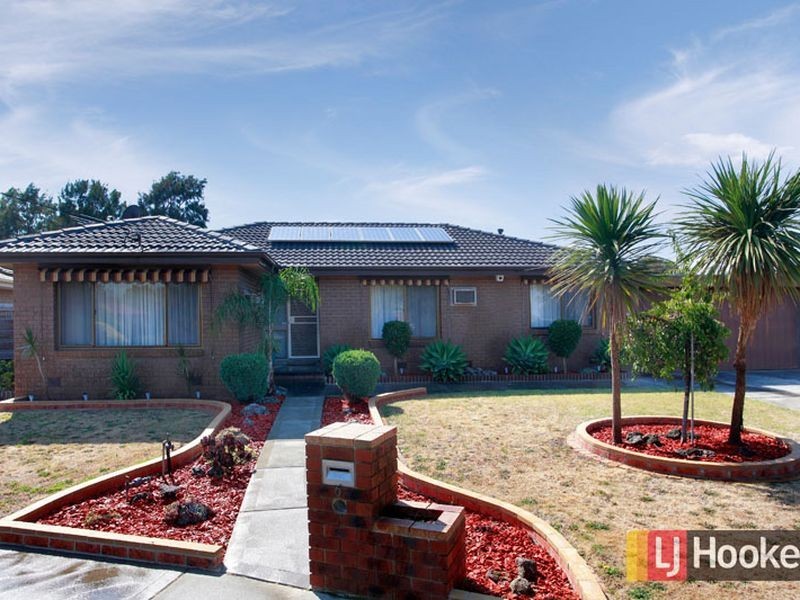 6 Paul Court, Hampton Park VIC 3976