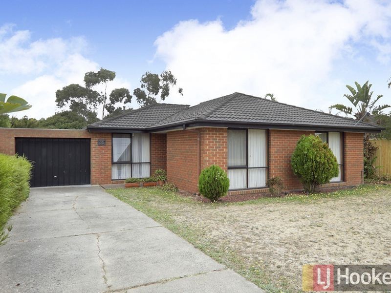 35 Springfield Crescent, Hampton Park VIC 3976