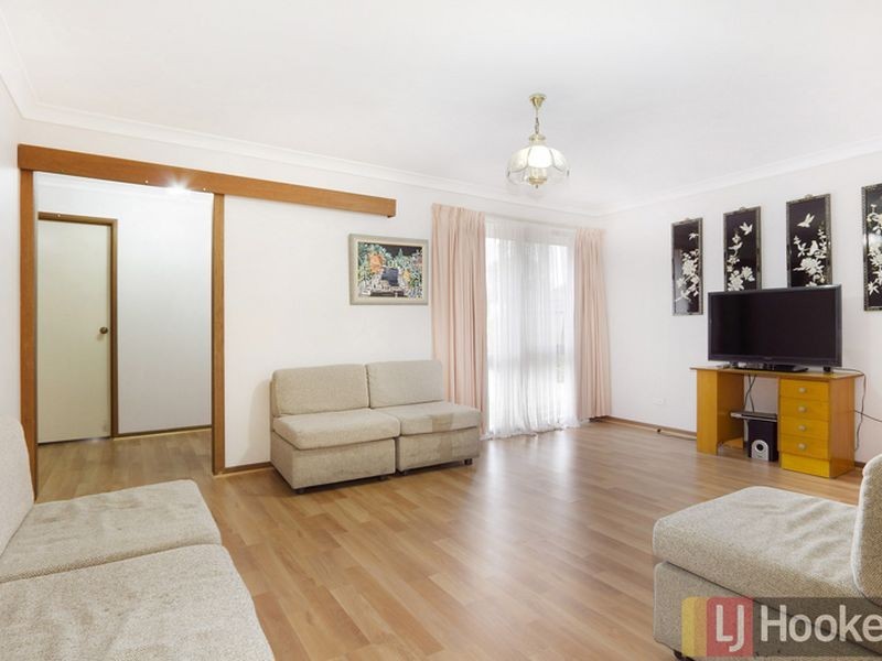 35 Springfield Crescent, Hampton Park VIC 3976