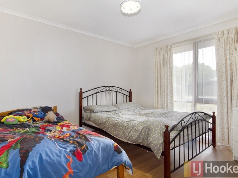 35 Springfield Crescent, Hampton Park VIC 3976