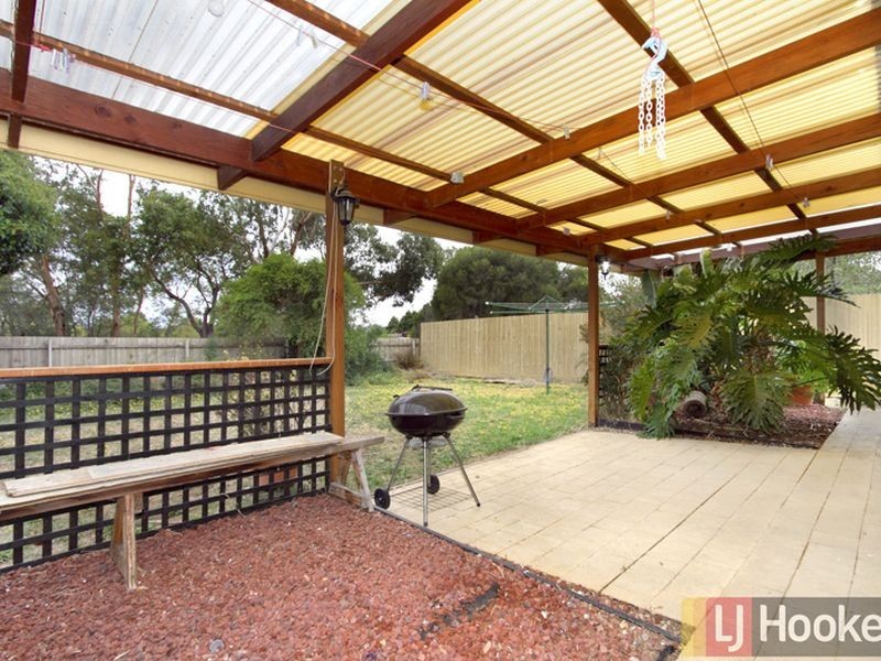 35 Springfield Crescent, Hampton Park VIC 3976