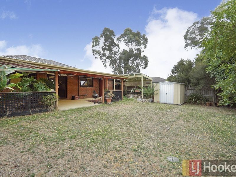 35 Springfield Crescent, Hampton Park VIC 3976