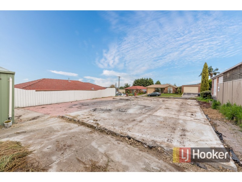 26 Michelle Drive, Hampton Park VIC 3976