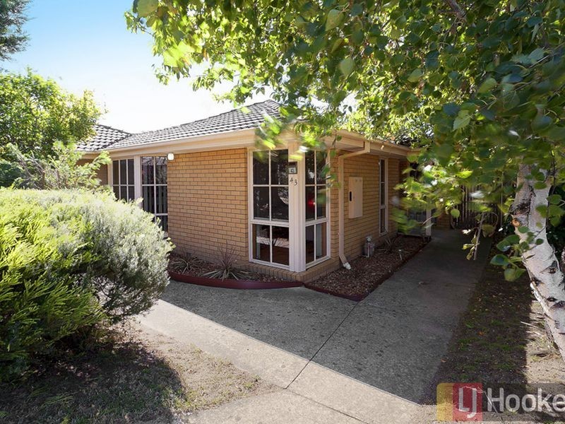 43 Springfield Cres, Hampton Park VIC 3976