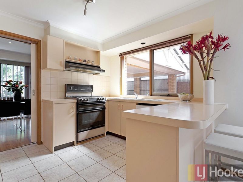 43 Springfield Cres, Hampton Park VIC 3976