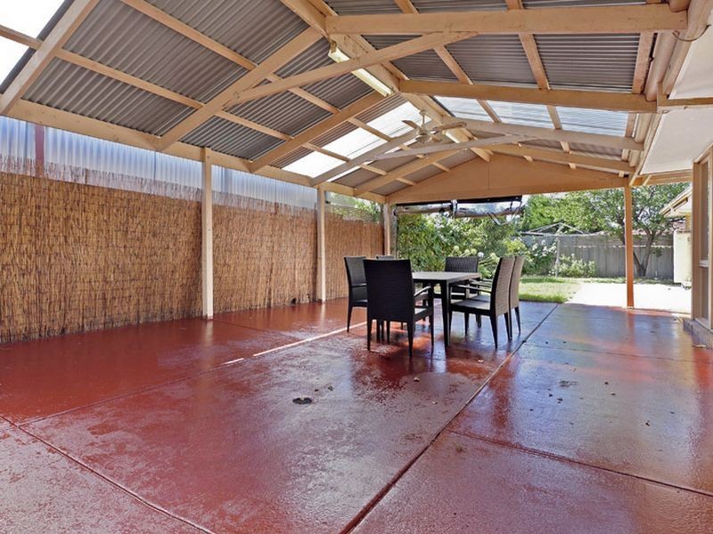 43 Springfield Cres, Hampton Park VIC 3976