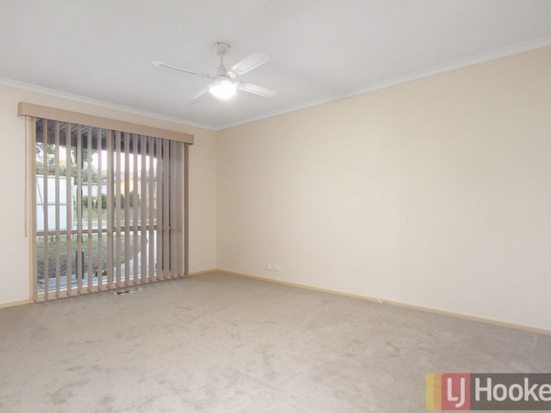 19 Palm Way, Narre Warren South VIC 3805