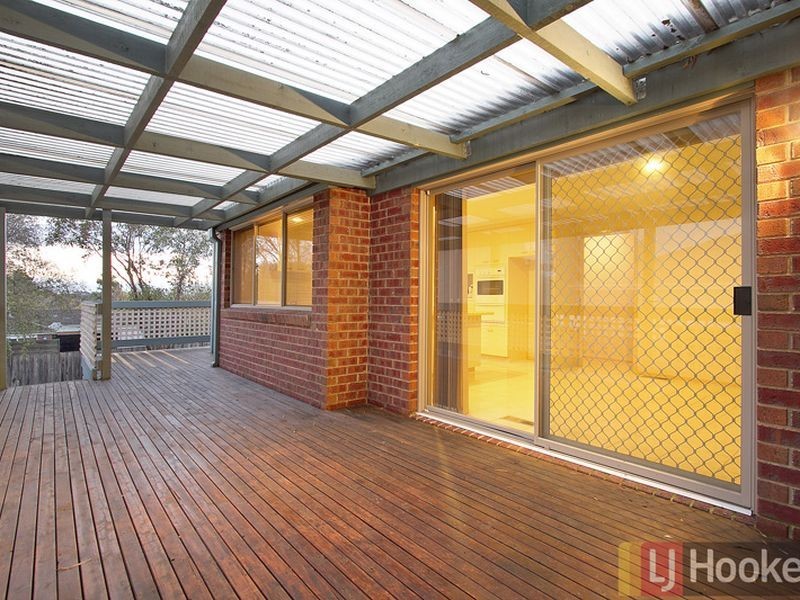 19 Palm Way, Narre Warren South VIC 3805