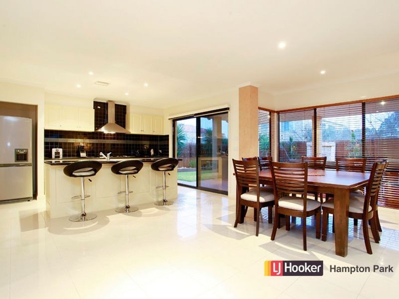 11 Ardenne Court, Narre Warren South VIC 3805