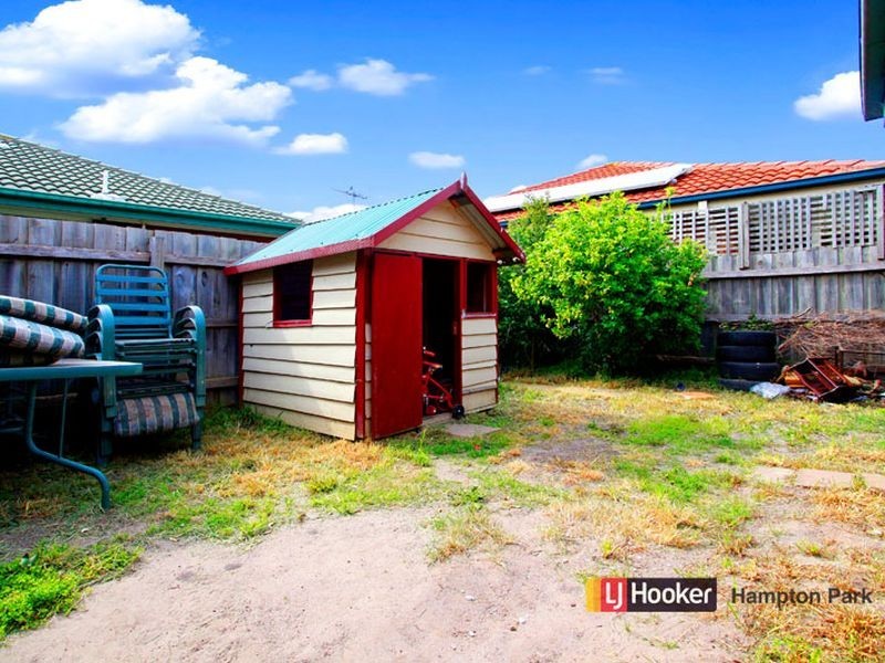 1 Bluegum Way, Hampton Park VIC 3976