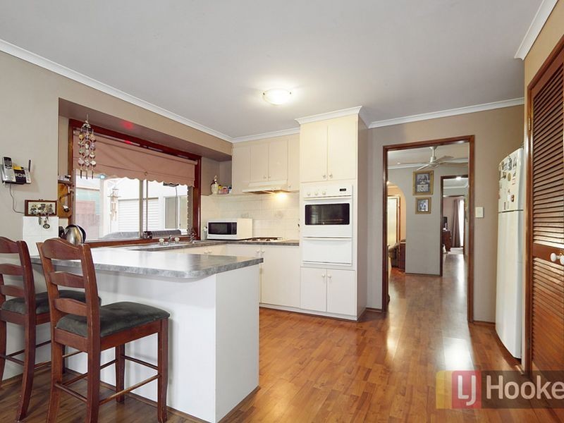 2 Forrester Walk, Narre Warren South VIC 3805