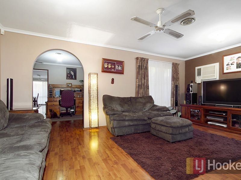 2 Forrester Walk, Narre Warren South VIC 3805