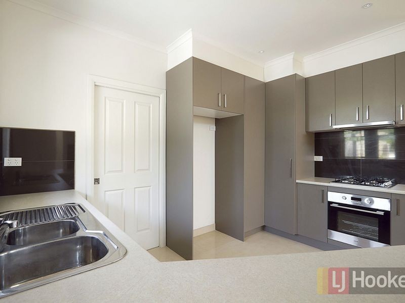 2/32 Hanley Street, Narre Warren VIC 3805