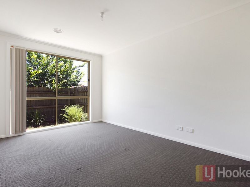 2/32 Hanley Street, Narre Warren VIC 3805