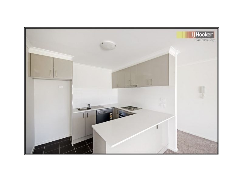 52/75 Elizabeth Jolly Crescent, Franklin ACT 2913