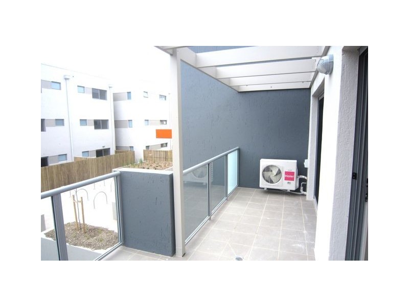 99/75 Elizabeth Jolley Crescent, Franklin ACT 2913