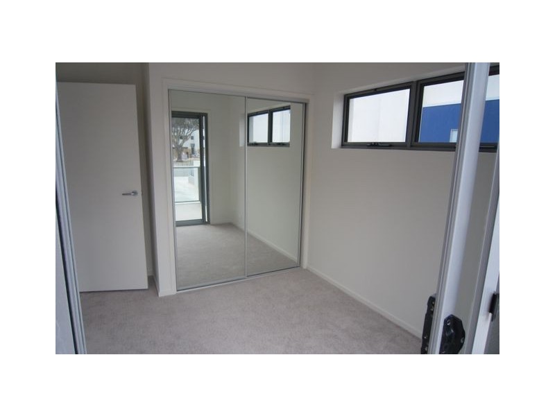 99/75 Elizabeth Jolley Crescent, Franklin ACT 2913
