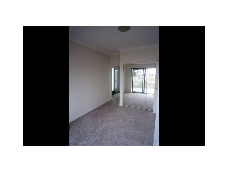 99/75 Elizabeth Jolley Crescent, Franklin ACT 2913