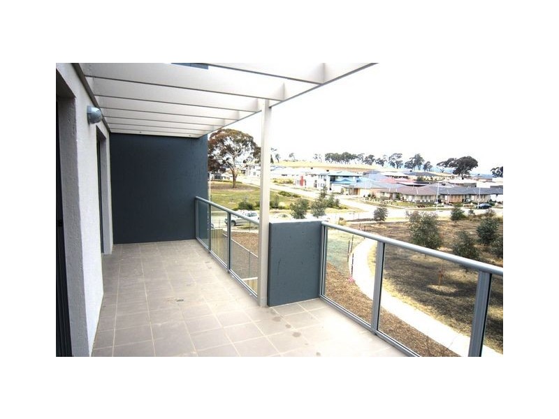 99/75 Elizabeth Jolley Crescent, Franklin ACT 2913