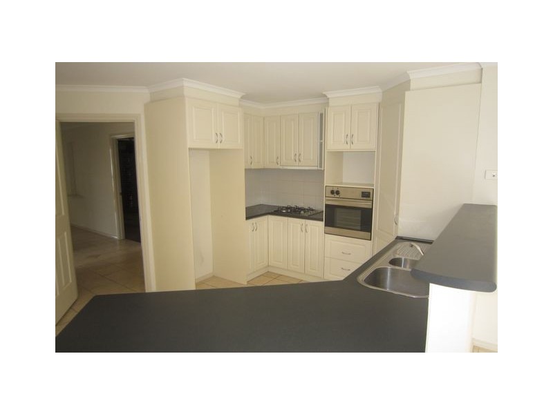 4 Elm Grove, Gungahlin ACT 2912