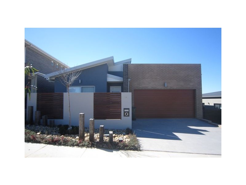 48 Loma Ruddock Street, Forde ACT 2914