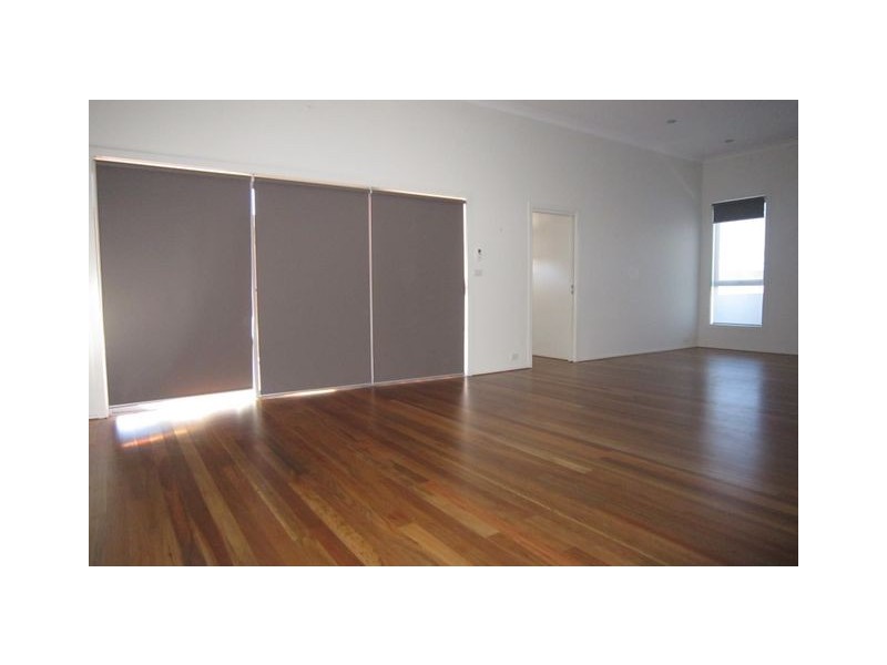 48 Loma Ruddock Street, Forde ACT 2914