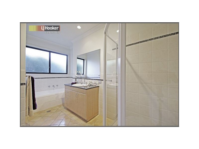 15b Furphy Place, Garran ACT 2605