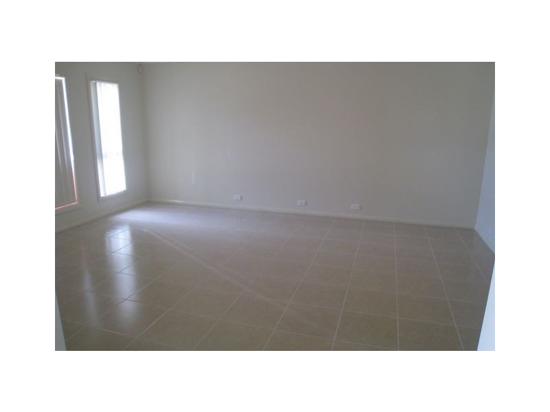 1 Dunk Street, Casey ACT 2913